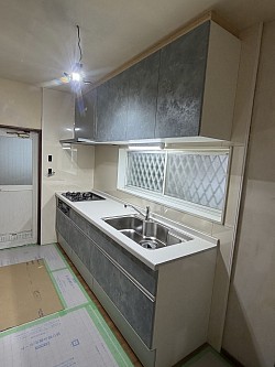 クリナップシステムキッチン取付け完了
