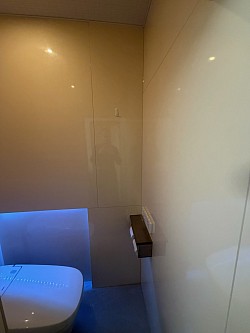 トイレ部分間接照明LED
